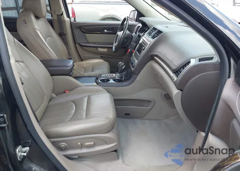 2016 GMC Acadia Denali z USA, uszkodzony, nr VIN 1GKKRTKD0GJ187569